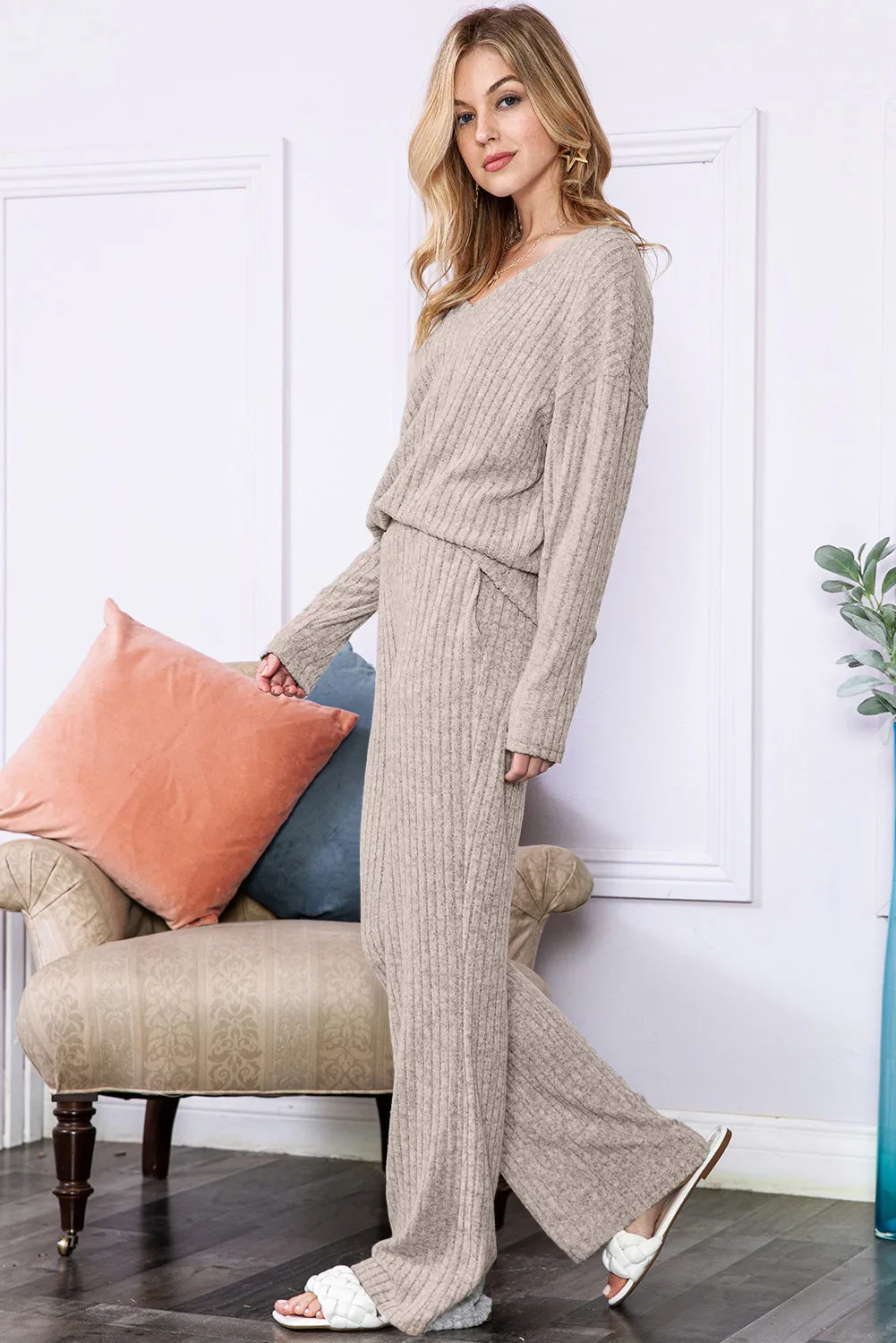 Alicia, Top & Pants Loungewear Set