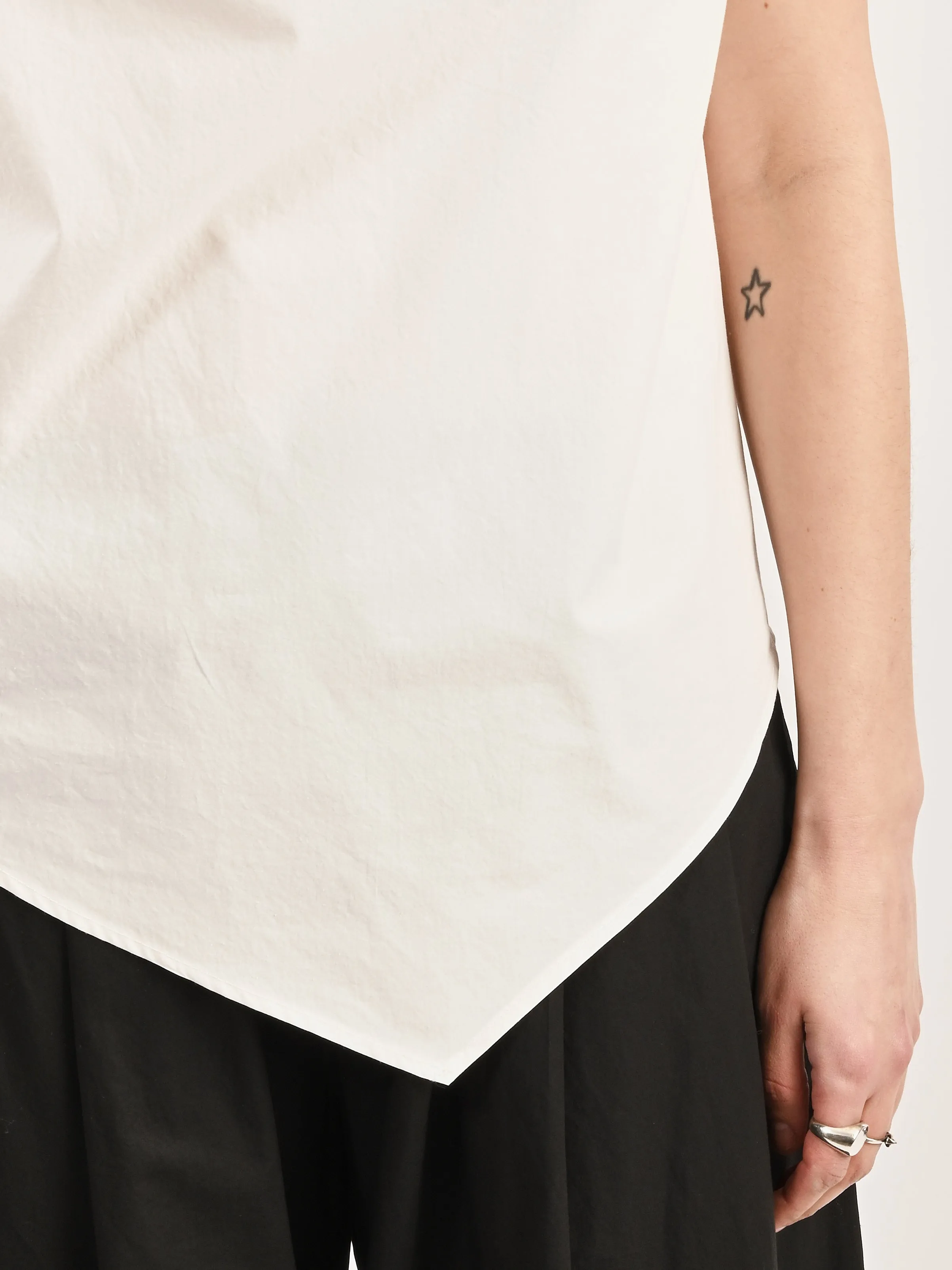 Chalk Twist Shoulder Top
