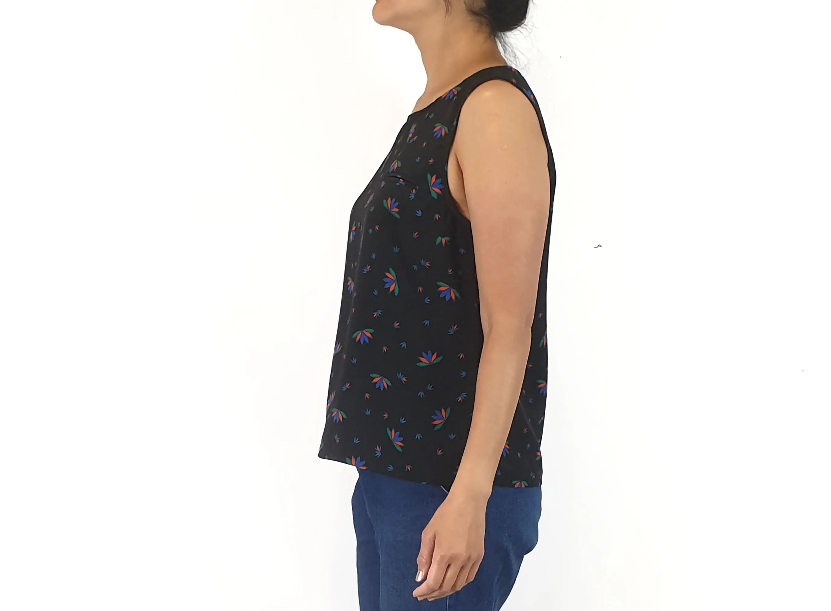 Coco Latte sleeveless black print top size 10