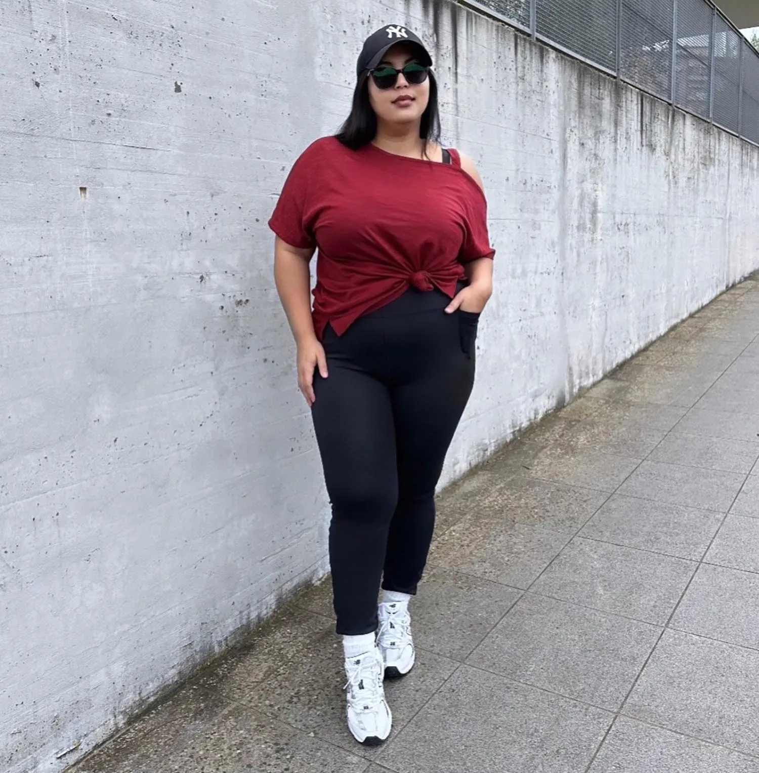 Debbie Off Shoulder Tee - Wine