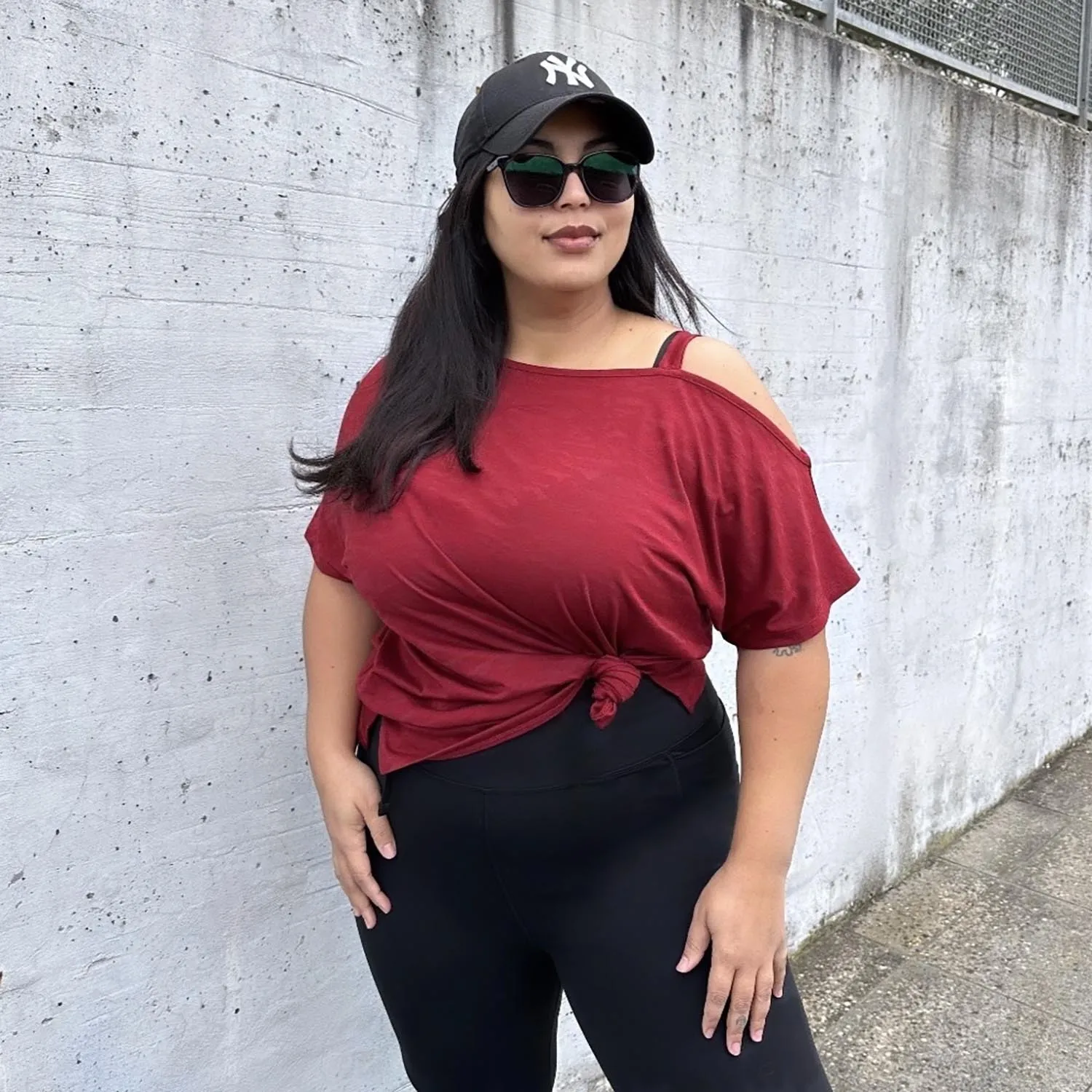 Debbie Off Shoulder Tee - Wine