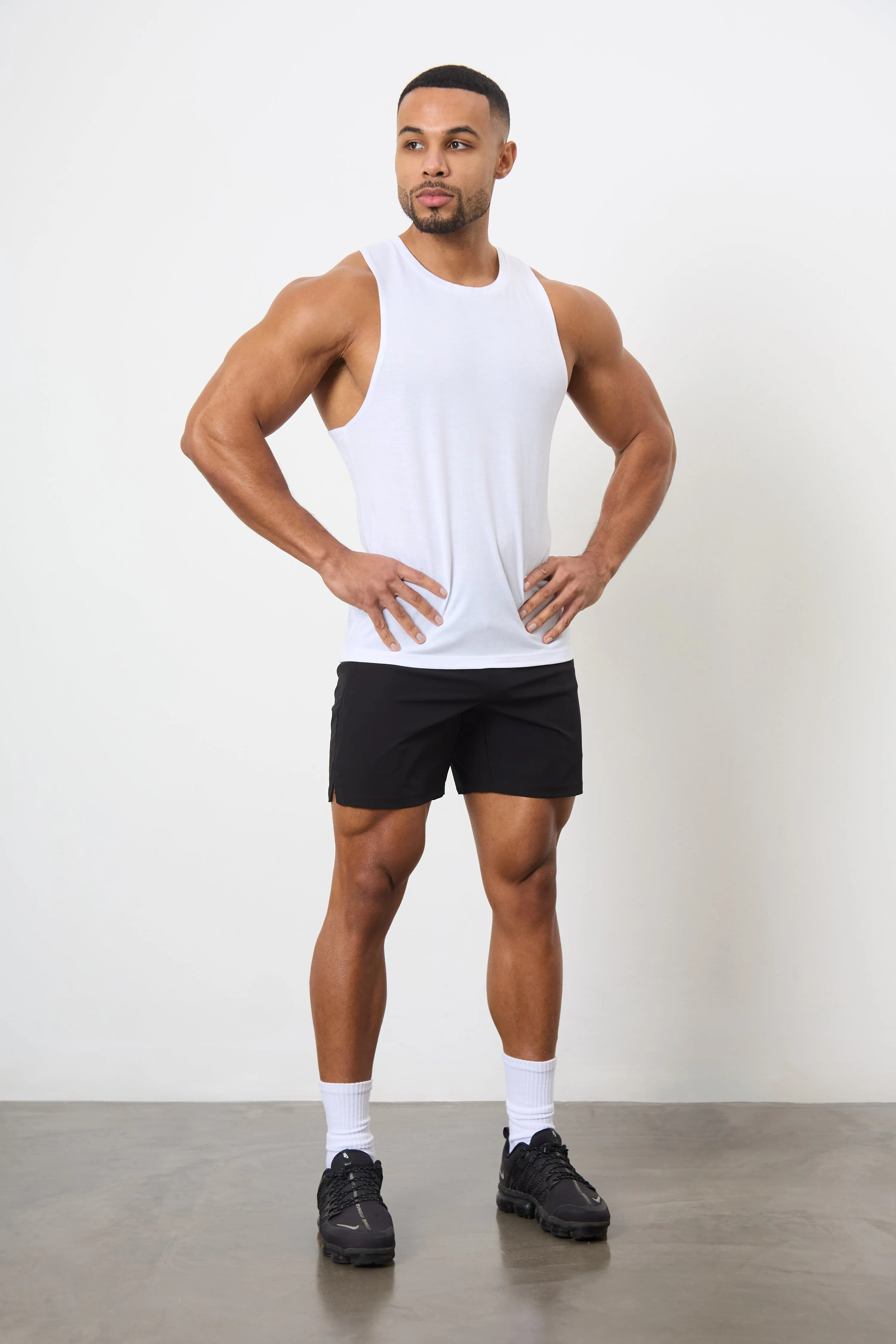 Essential Training Vest in White