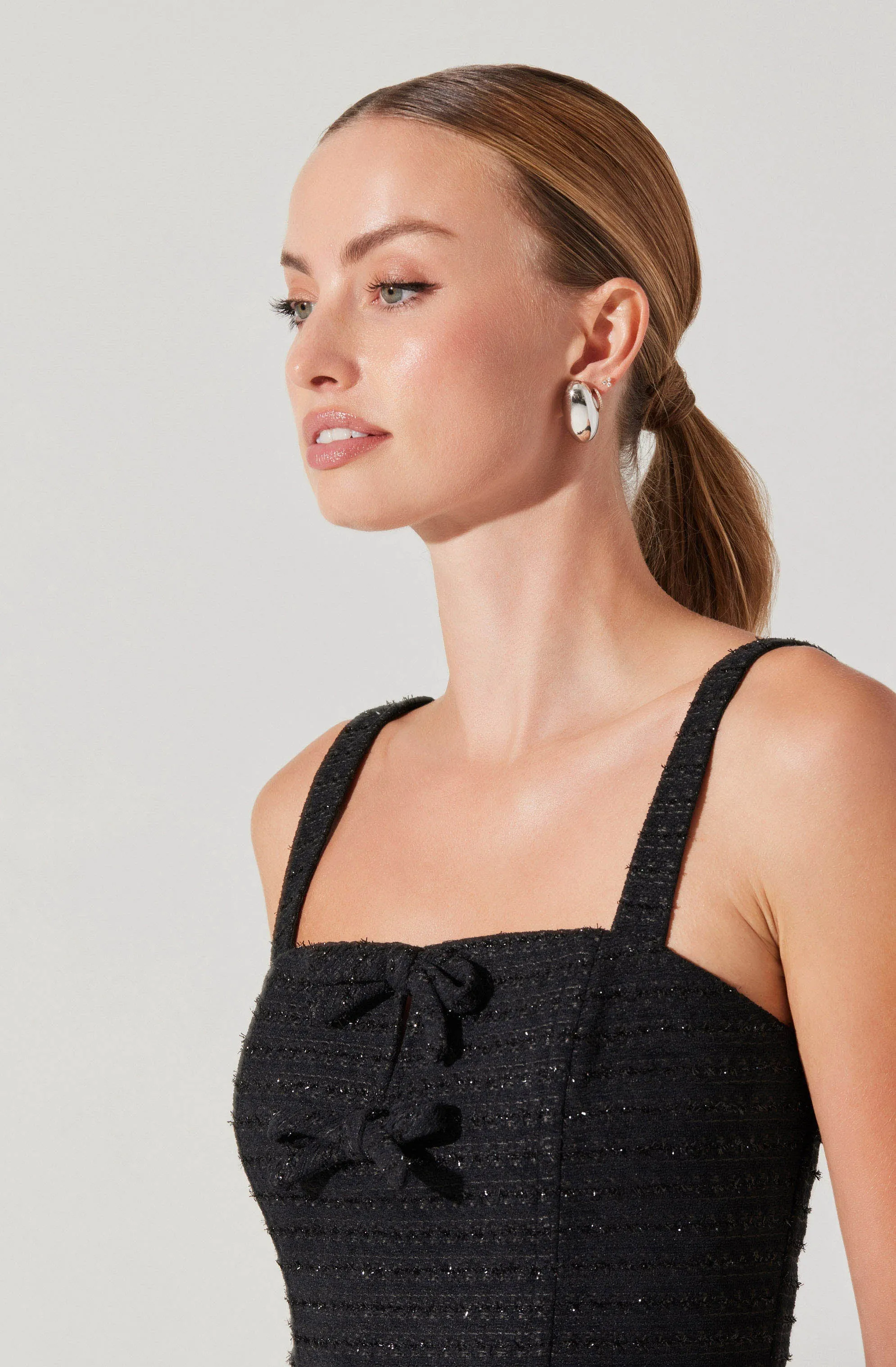 Kiona Tweed Bow Top