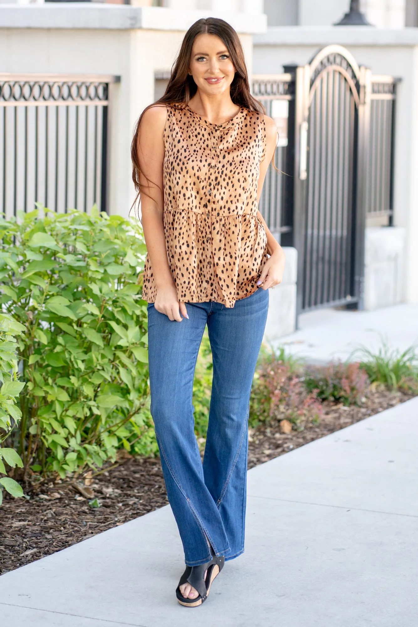 Leopard Sleeveless Blouse - Camel