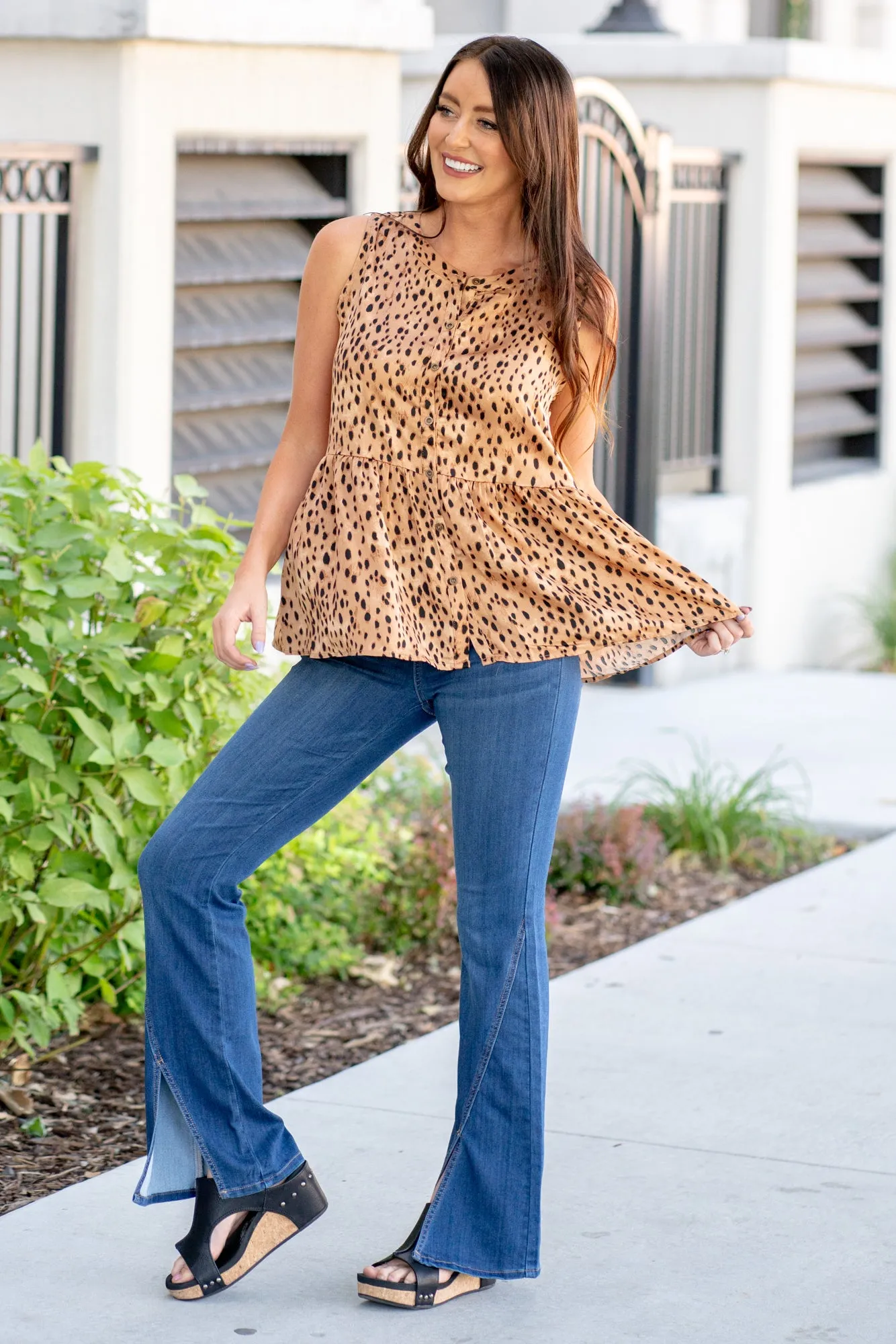 Leopard Sleeveless Blouse - Camel