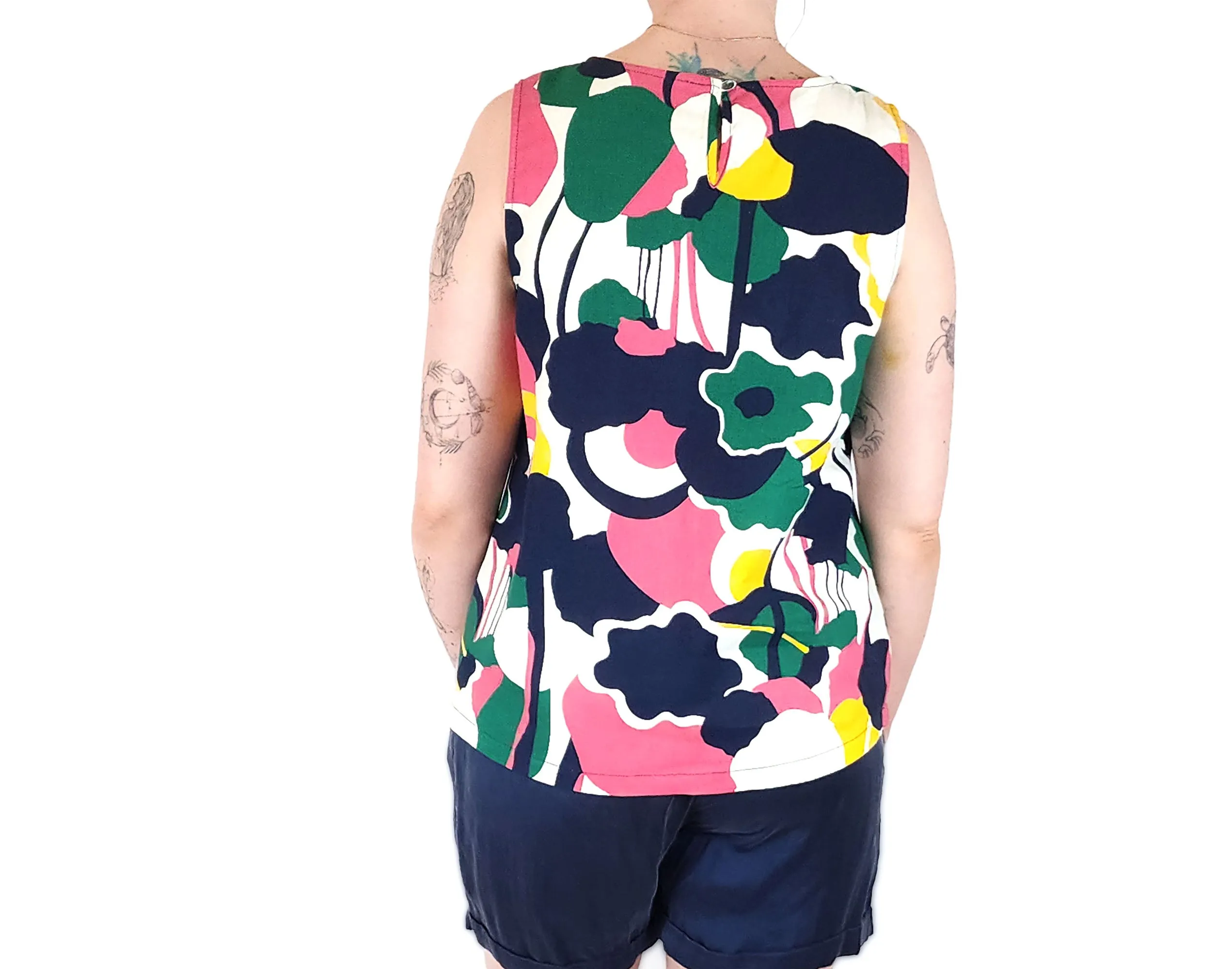 Naya Australia colourful print top size 12