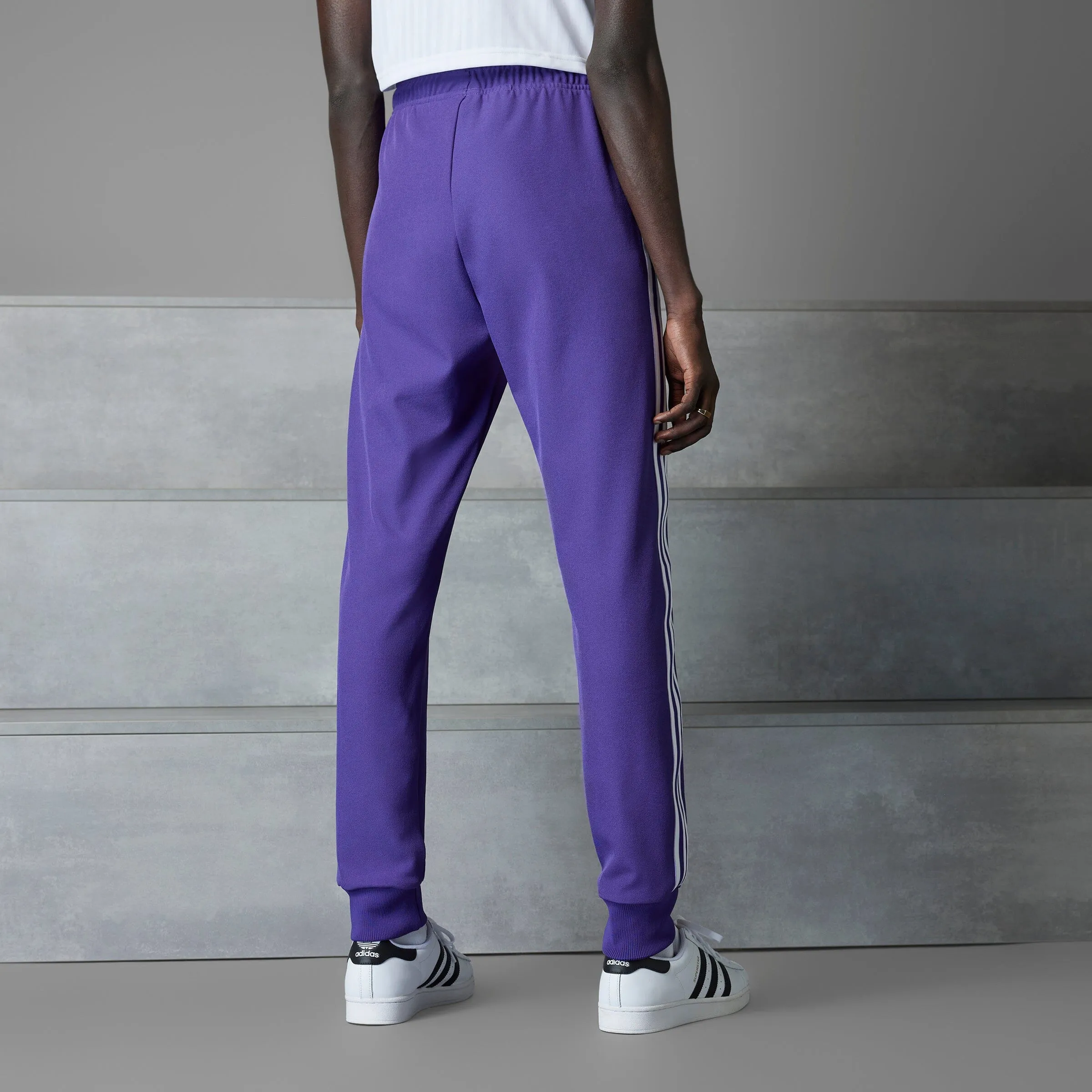 Real Madrid Terrace Icons Track Pants (JF2579)