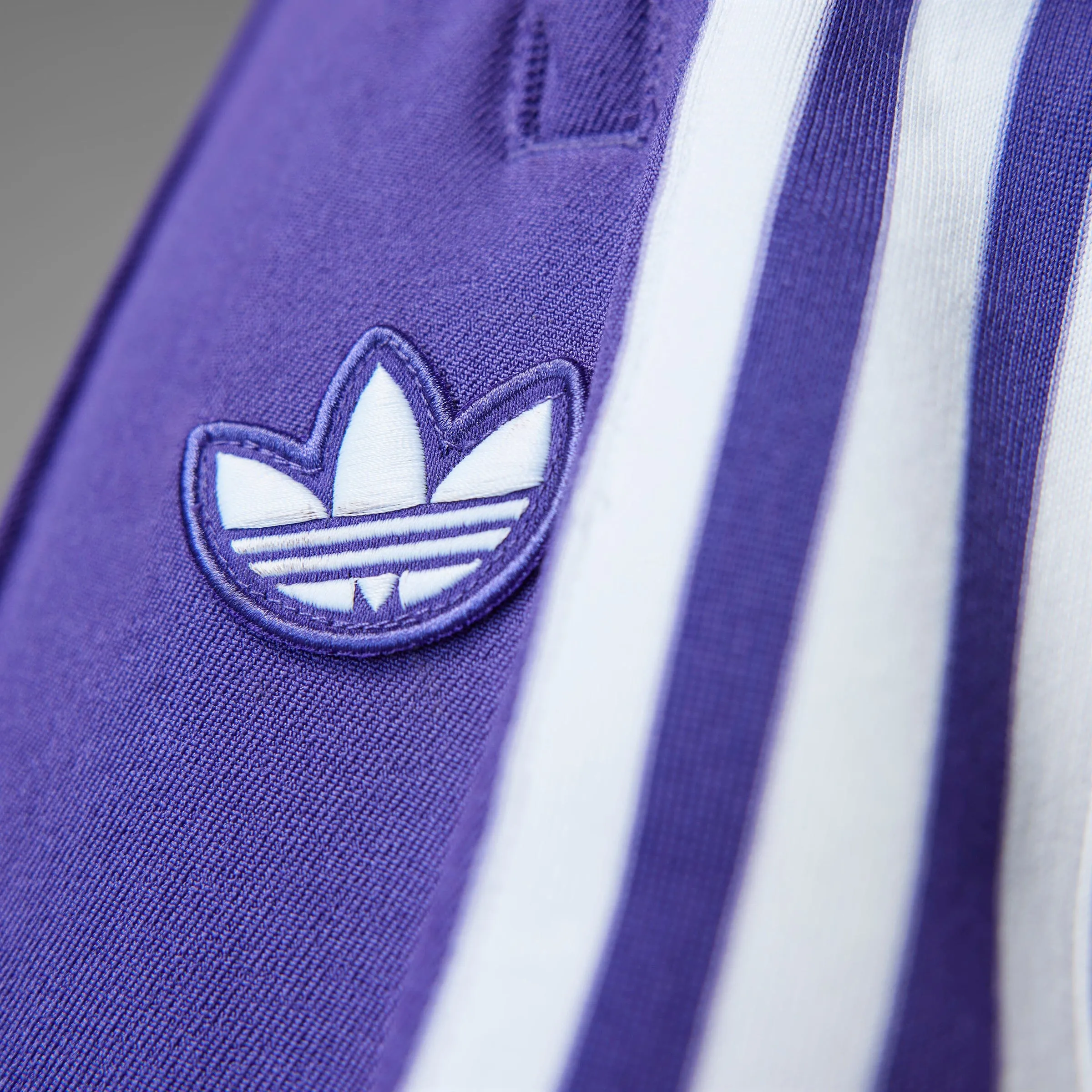 Real Madrid Terrace Icons Track Pants (JF2579)