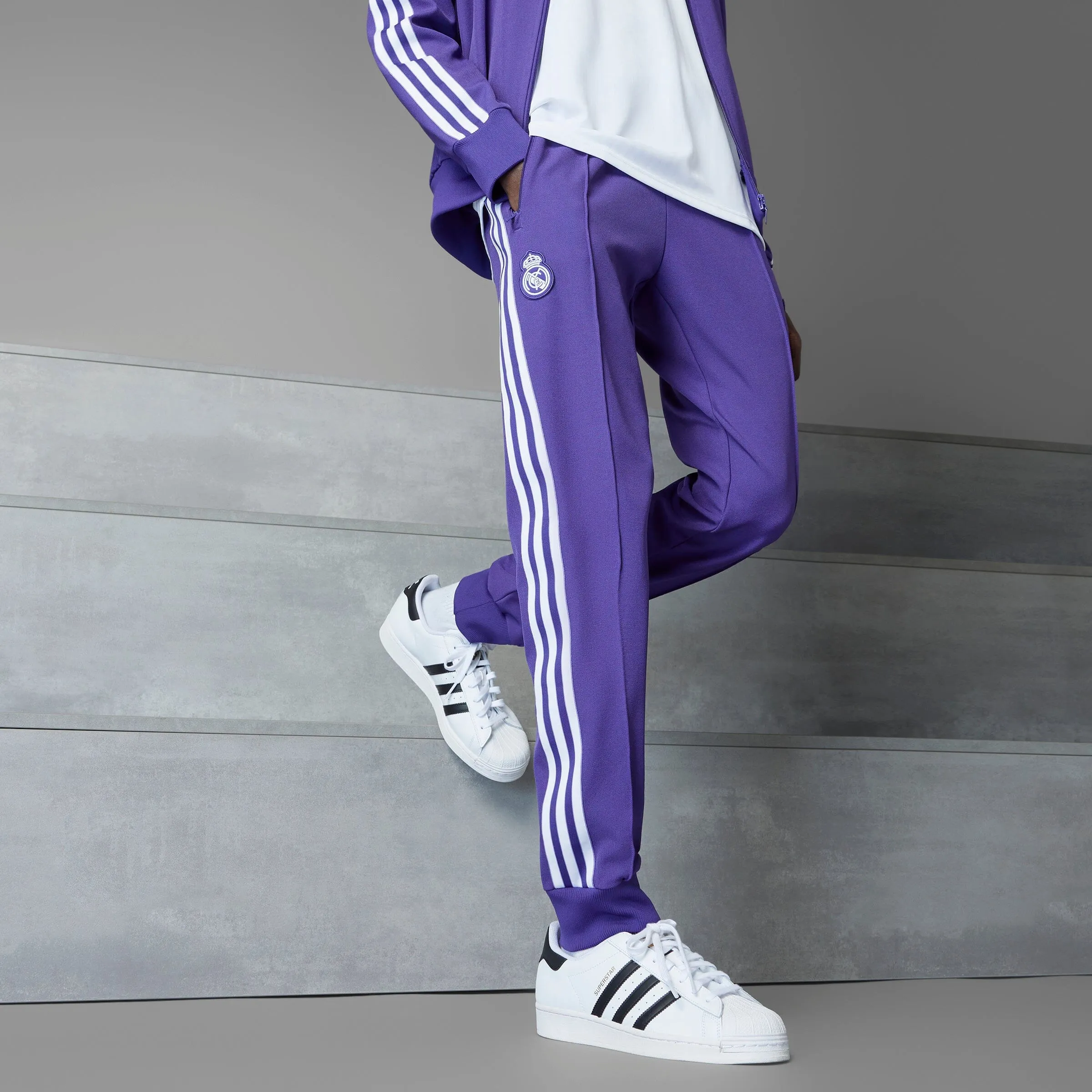 Real Madrid Terrace Icons Track Pants (JF2579)