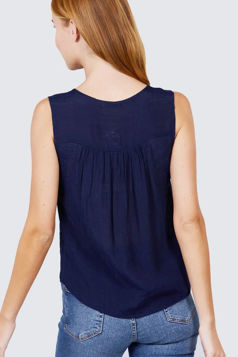 Sleeveless Front Pleats Detail W/button Woven Top