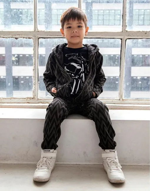 STRIVERS HOODIE - BLACK BOLT