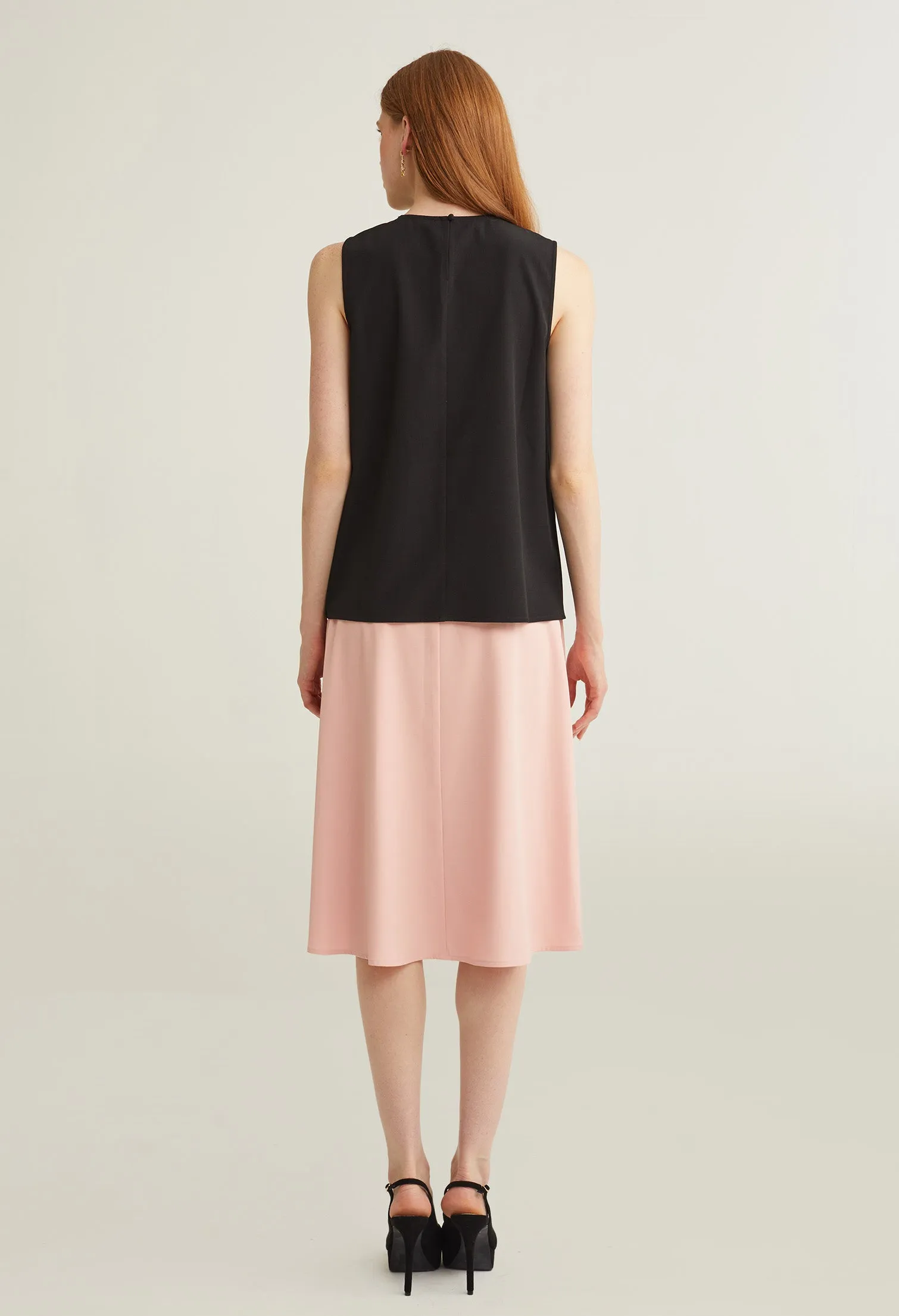 Twist Pleated Sleeveless Top